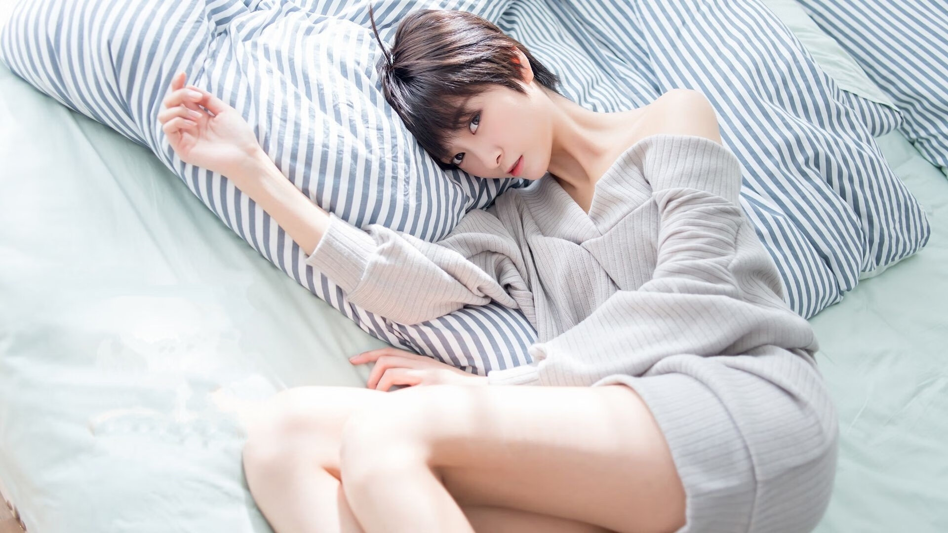 爱游戏电竞官网-传奇教练的“战术宝典”：深耕细作助力球队实现飞跃，盘点十大传奇训练家