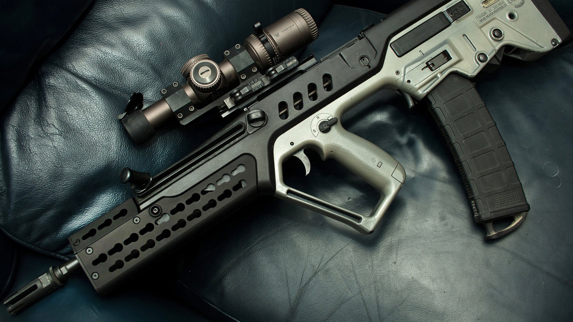 AYX官网-马竞主场2-1战胜巴萨，德比战取胜，马竞vs巴萨2020.11.22